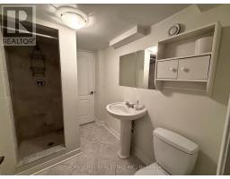 Bsmt - 24 Green Ash Crescent, Richmond Hill, ON L4B3S1 Photo 15