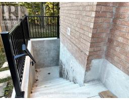 Bsmt - 24 Green Ash Crescent, Richmond Hill, ON L4B3S1 Photo 16