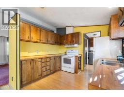 320 Railway Avenue Nw, Langdon, AB T0J1X2 Photo 9