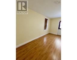 198 Main Street, Trenton, NS B0K1X0 Photo 26