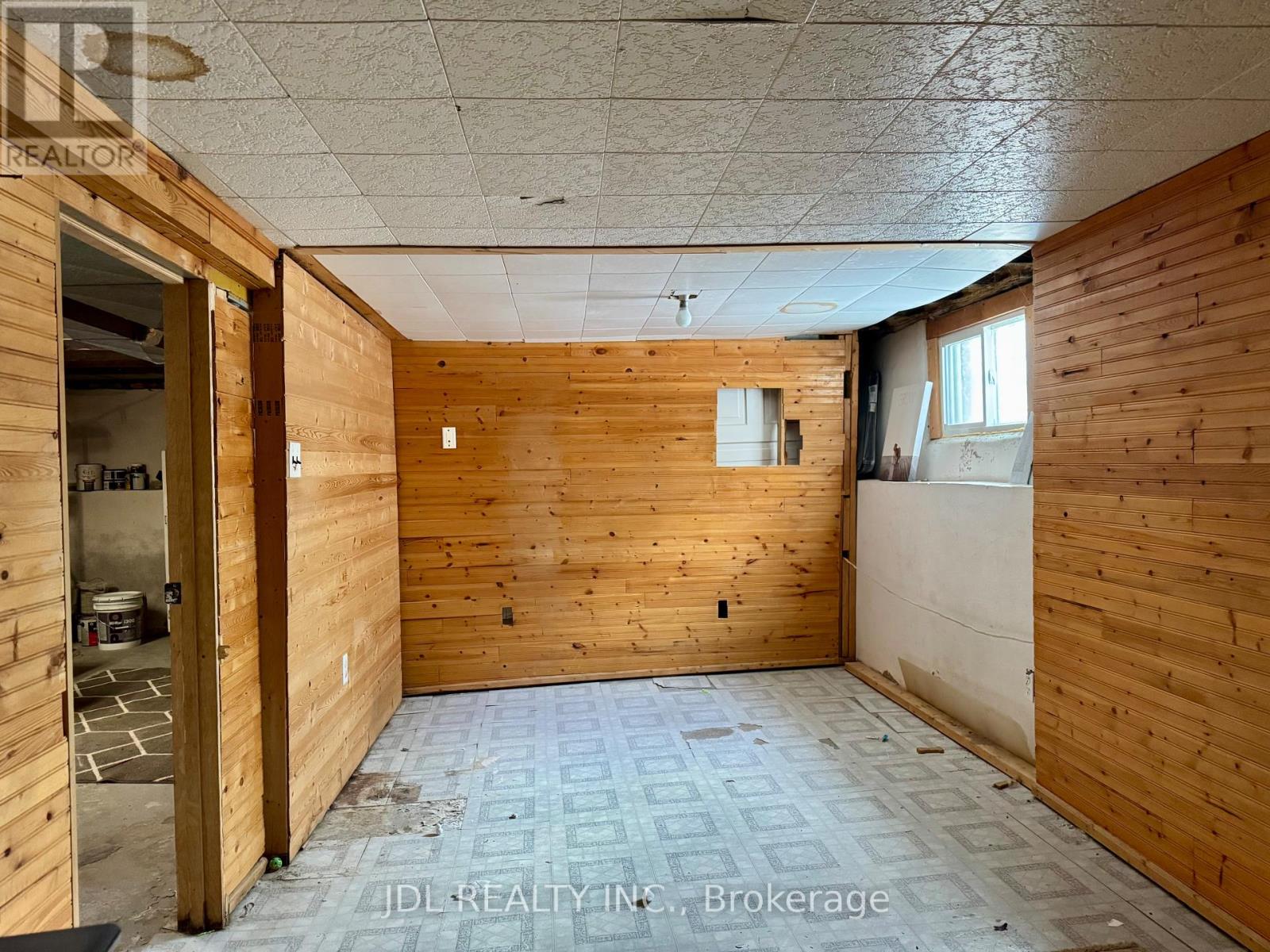 6269 Ash Street — photo 17