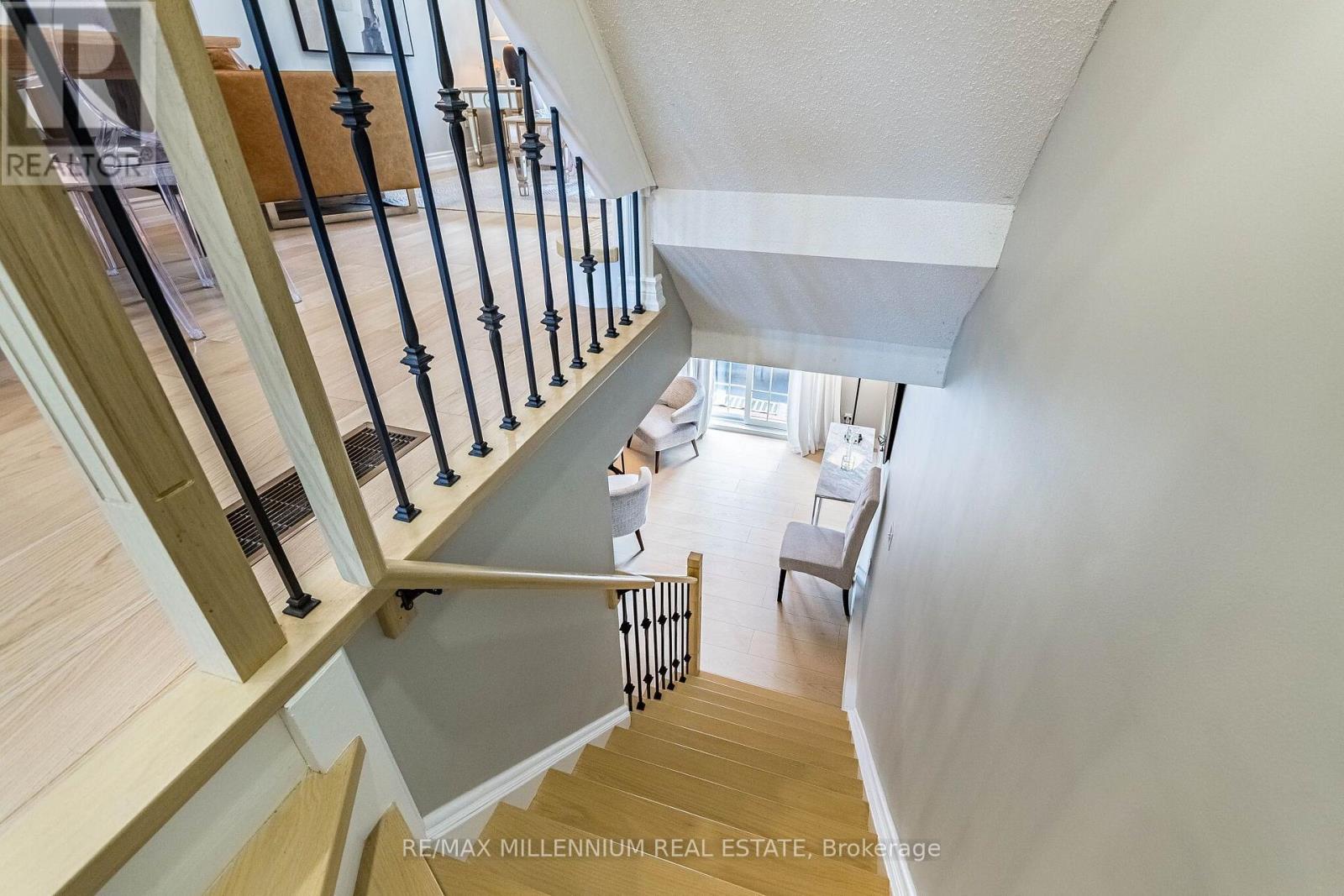 #4 3480 UPPER MIDDLE ROAD - 13