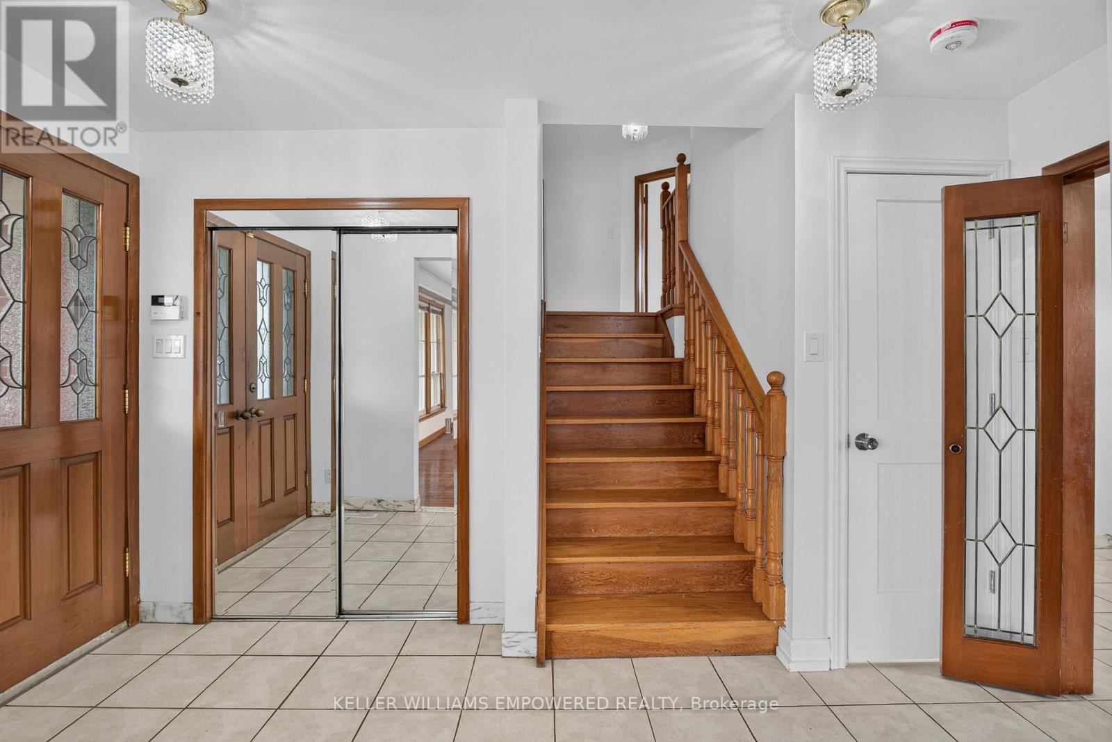 6 Archway Crescent — photo 15