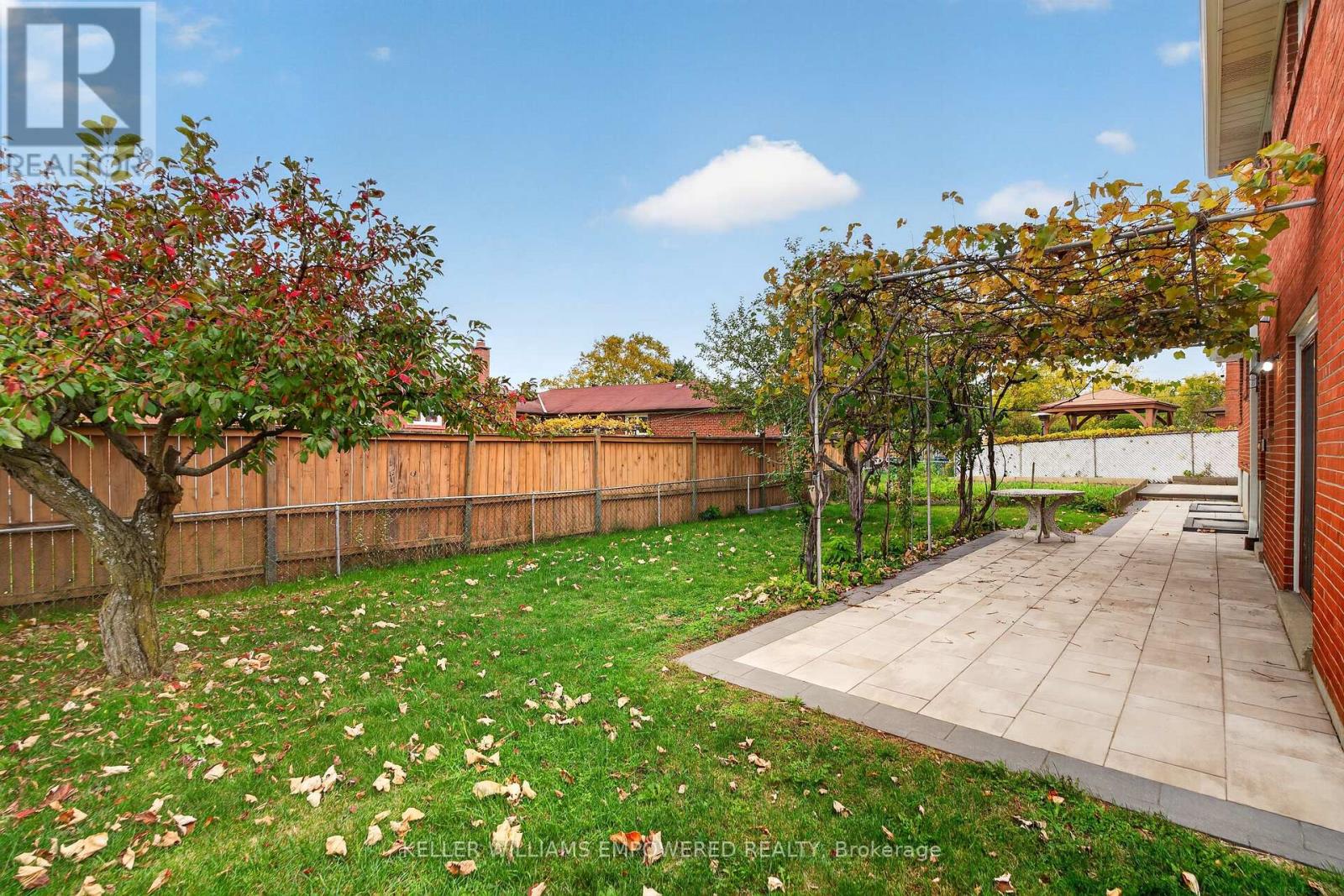 6 Archway Crescent — photo 28