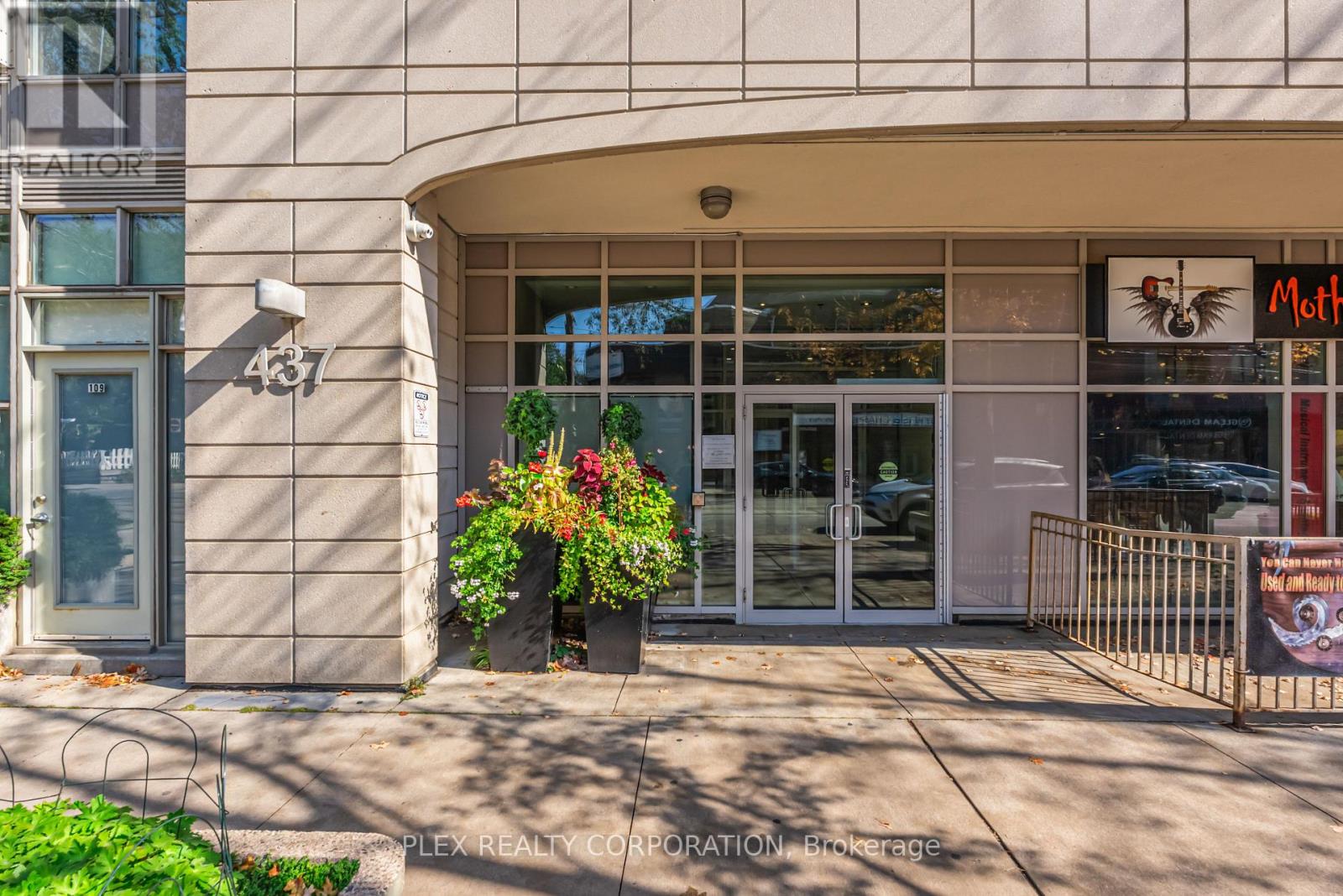 410- 437 Roncesvalles Avenue, Toronto, ON photo 2