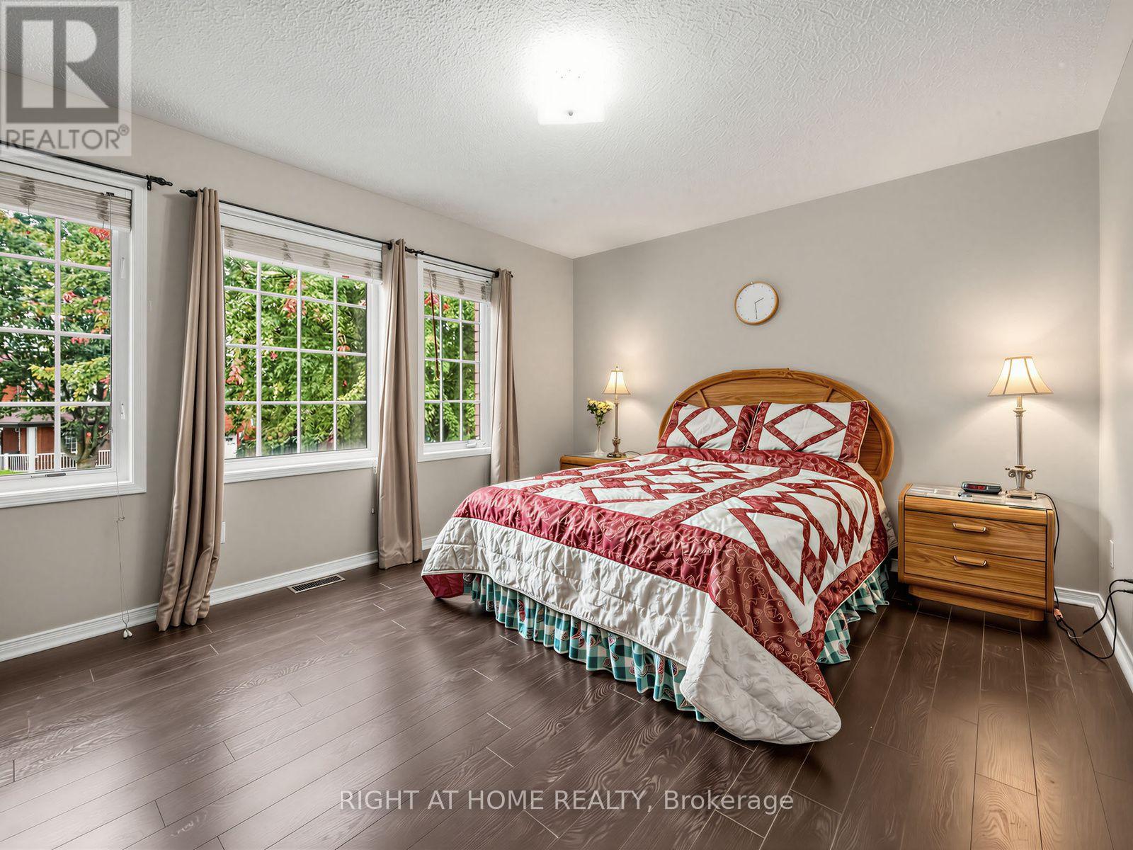 106 Worthington Avenue, Brampton, ON photo 22