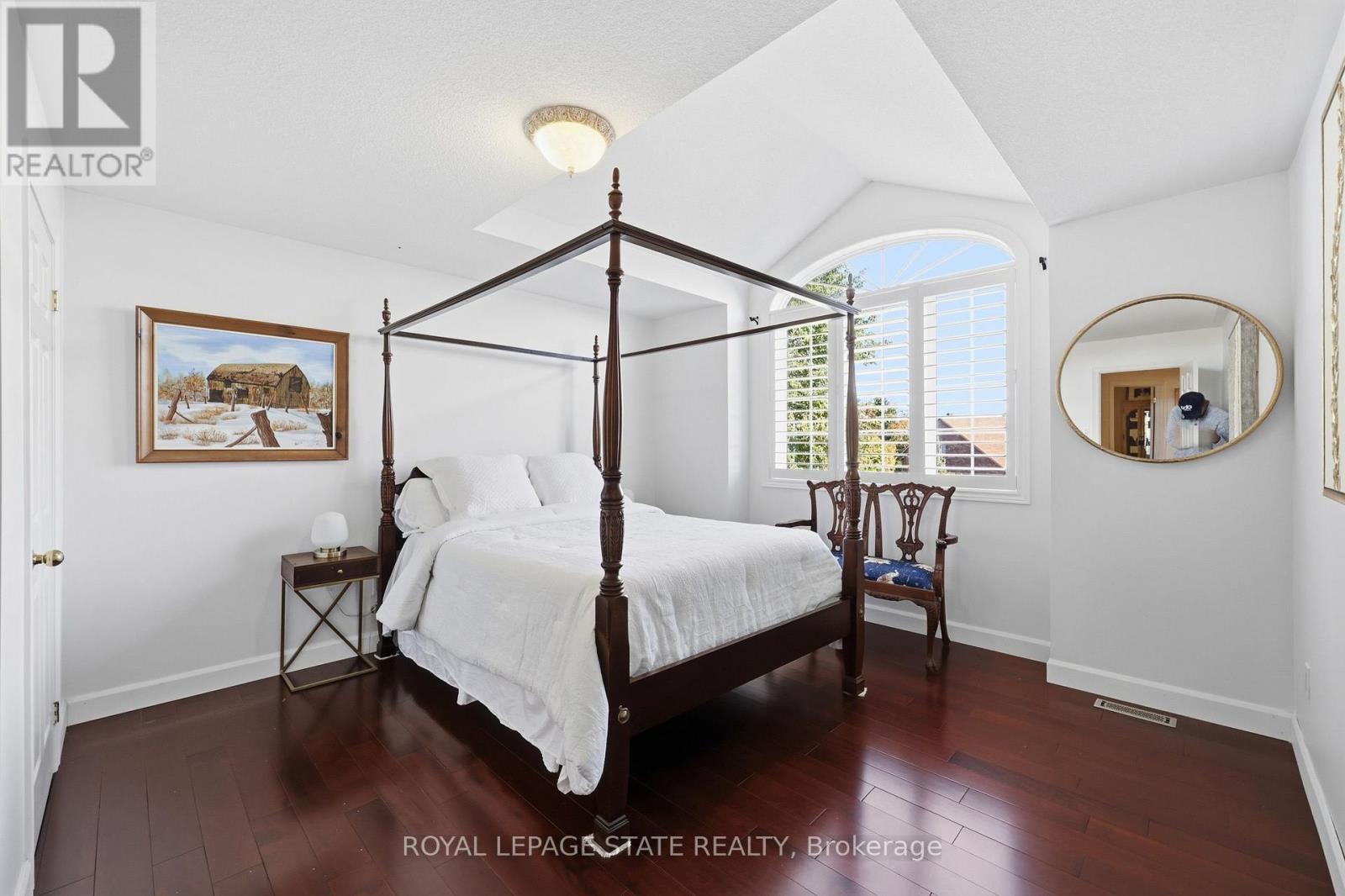 62 ANDERSON COURT - 34