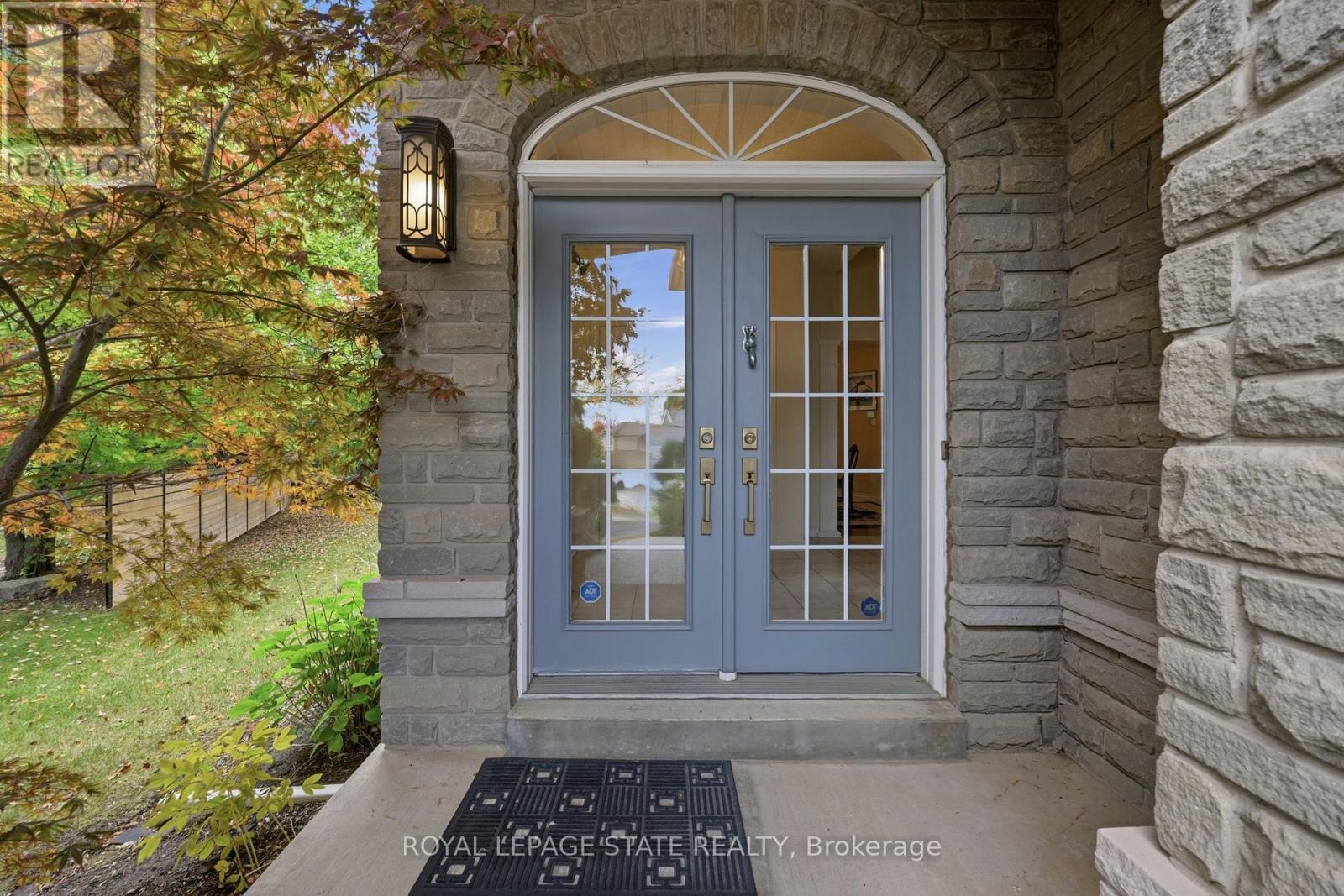 62 ANDERSON COURT, Hamilton (Ancaster) — photo 9