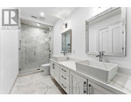471 Willis Drive, Oakville, ON L6L4V6 Photo 44