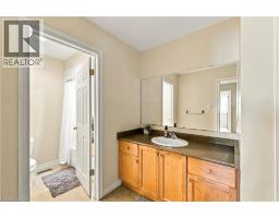 697 Rhine Fall Drive, Waterloo, ON N2V2V5 Photo 36