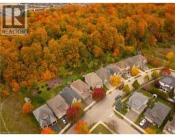 697 Rhine Fall Drive, Waterloo, ON N2V2V5 Photo 47
