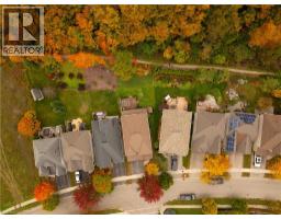697 Rhine Fall Drive, Waterloo, ON N2V2V5 Photo 45