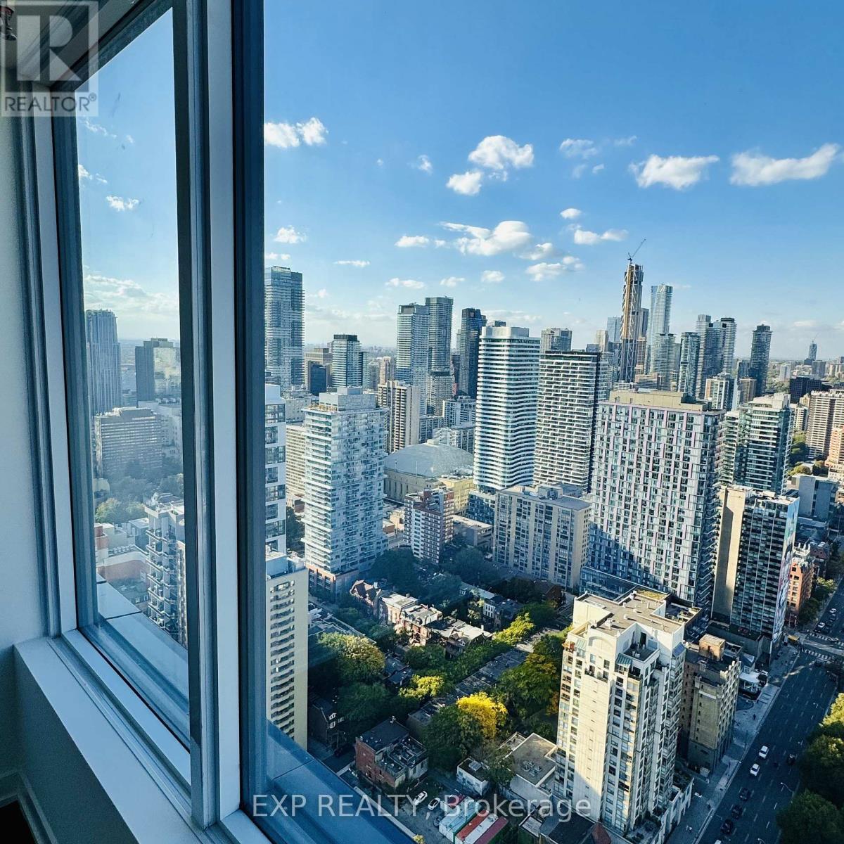 319 Jarvis Street — photo 21