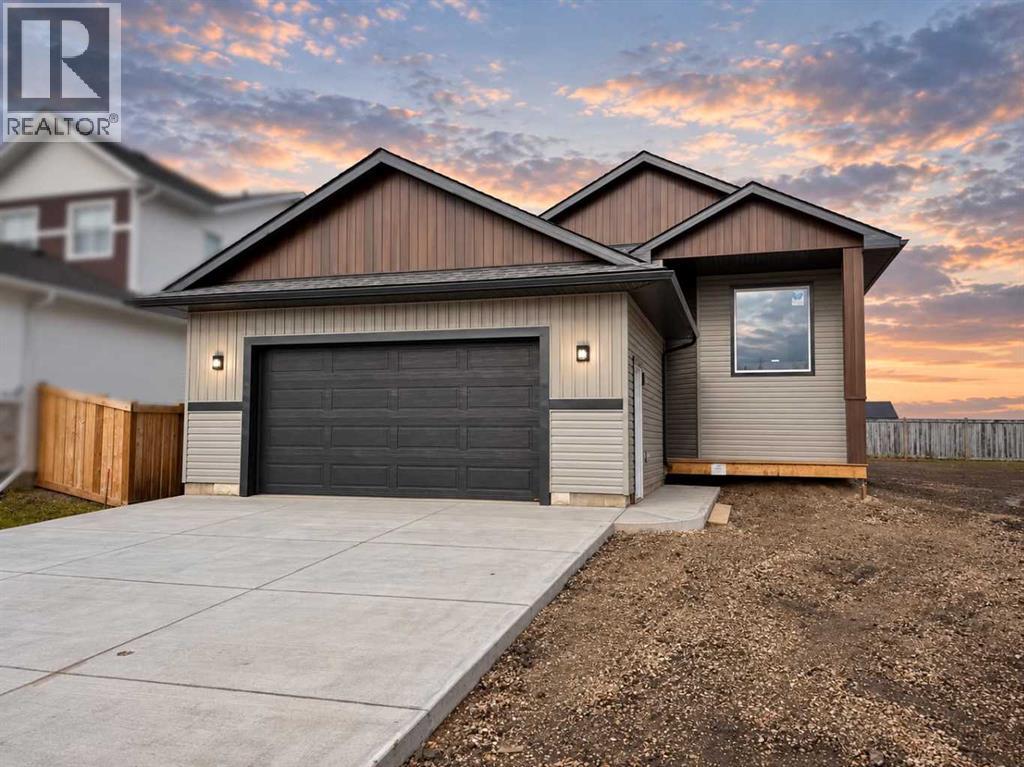 8706 83 Avenue, Grande Prairie, Alberta, T8X0R7
