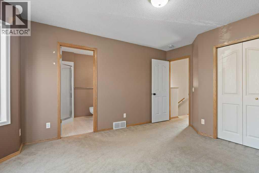 127 Erin Meadow Crescent SE - photo 21