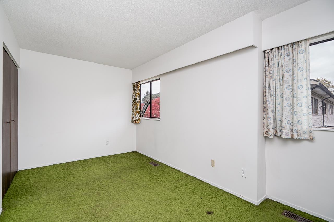 Photo of 50 5181 204 STREET 9