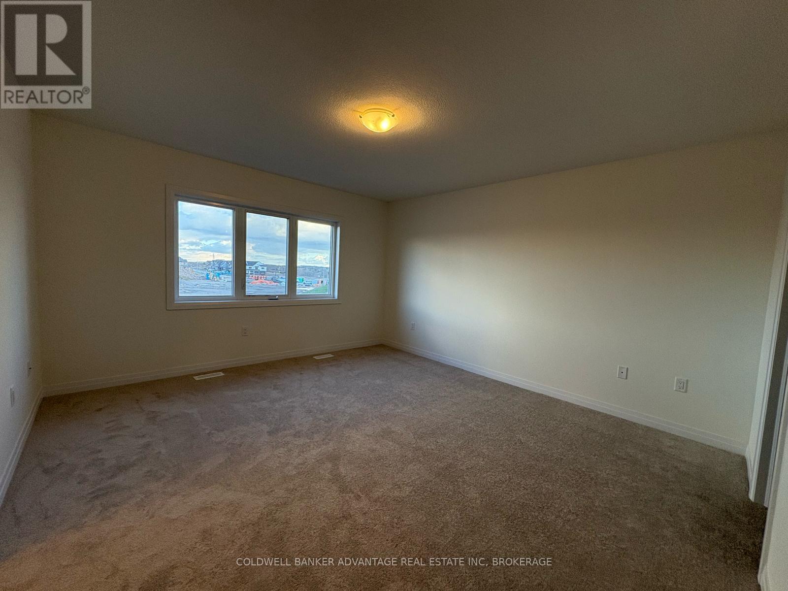 216 PORT CRESCENT, Welland (Dain City) — photo 12