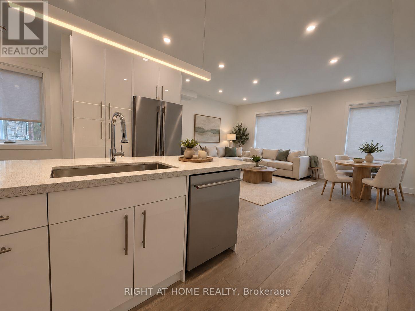 3 - 57 HEPBOURNE STREET, Toronto (Dufferin Grove) — photo 3