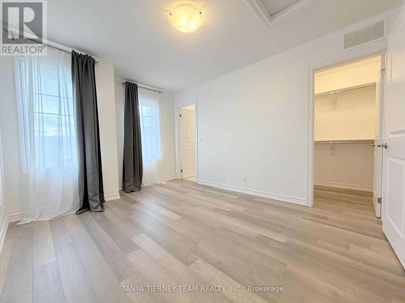 5- 2500 Hill Rise Court, Oshawa, ON photo 18