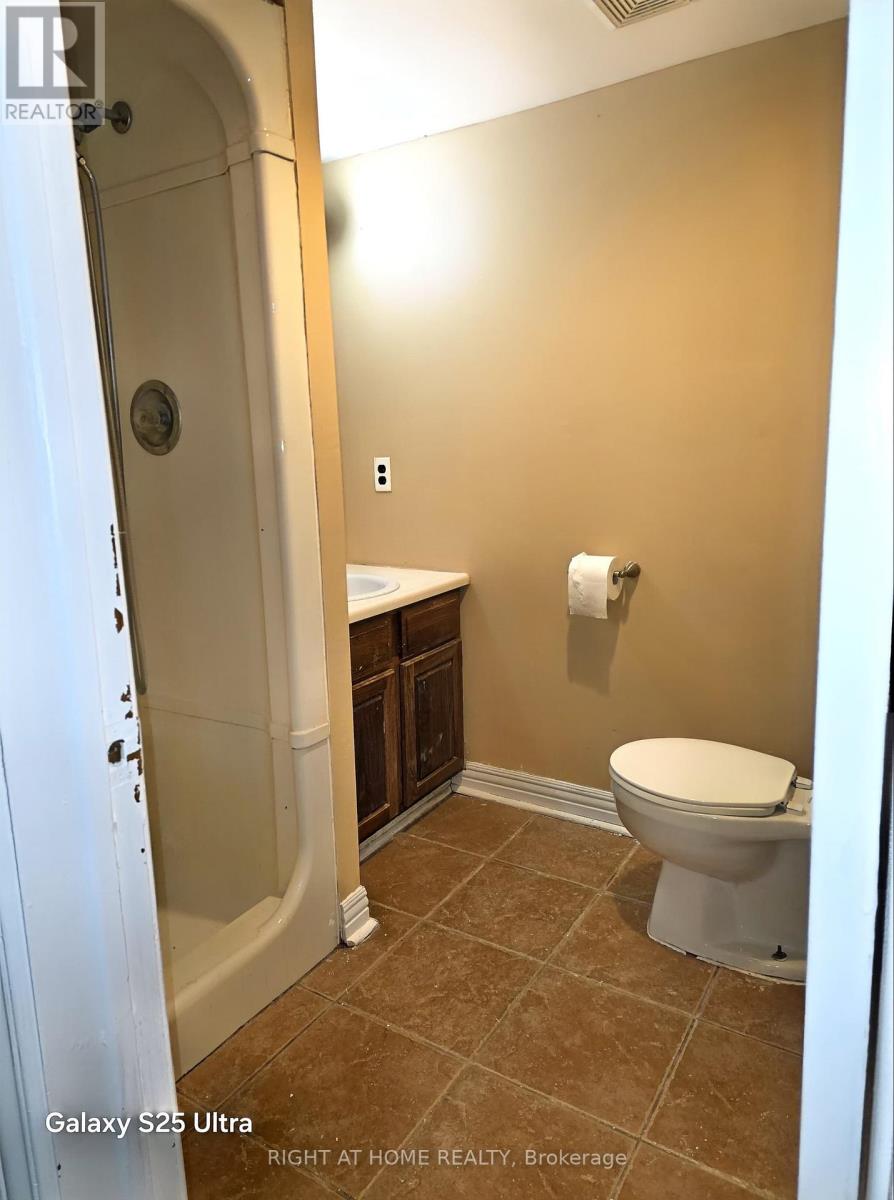 Basement- 1715 Rossland Road East, Whitby, ON photo 14