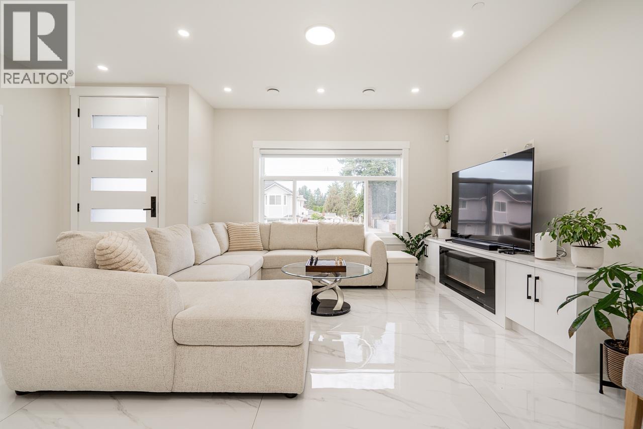 3080 OXFORD STREET, Coquitlam British Columbia