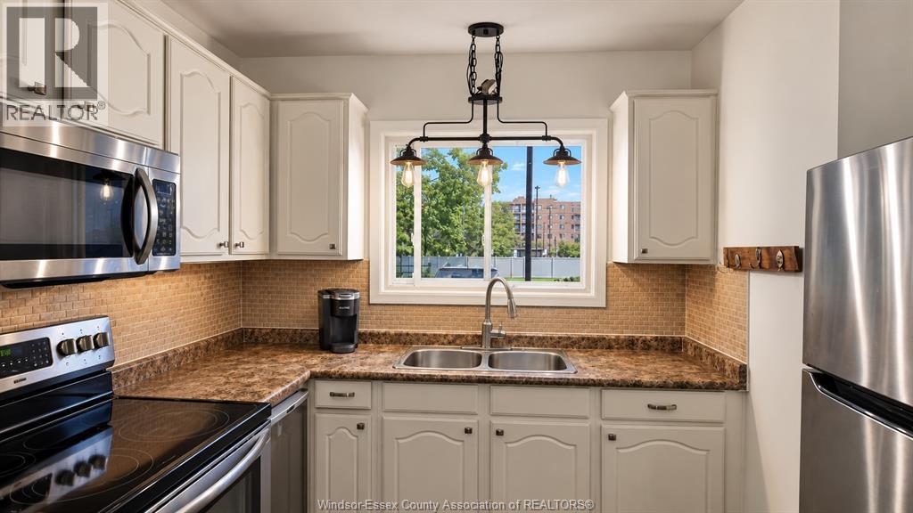 3096 MEADOWBROOK LANE Unit# 2, Windsor — photo 10
