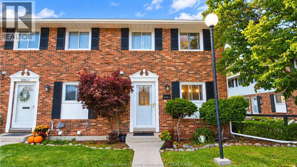 3096 MEADOWBROOK LANE Unit# 2, Windsor — photo 2