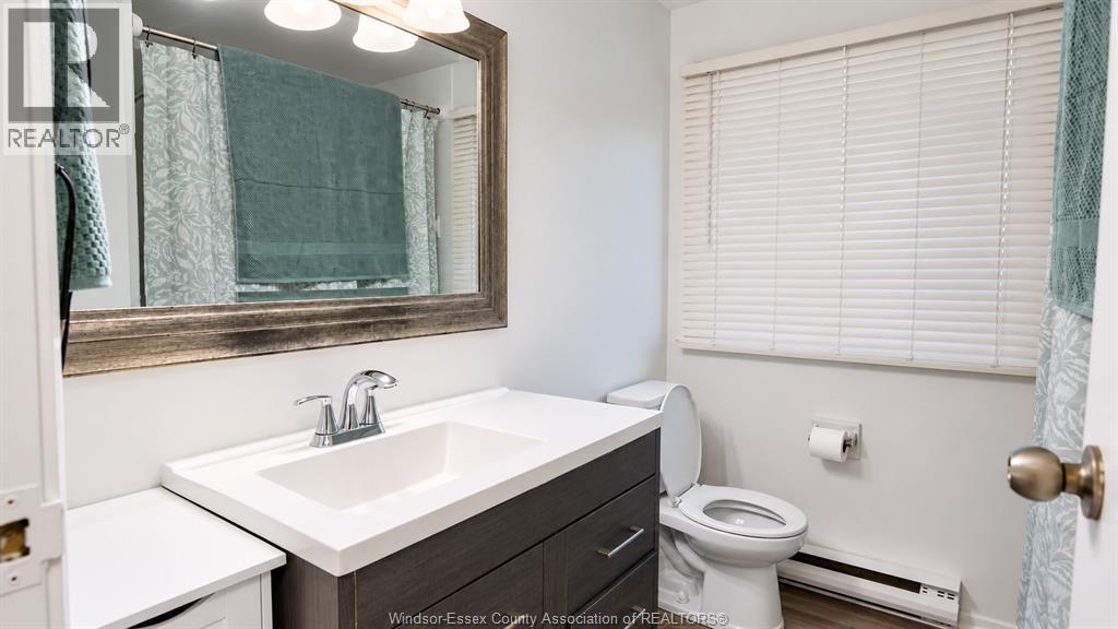 3096 MEADOWBROOK LANE Unit# 2, Windsor — photo 3