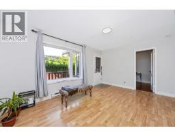 354 Headlands Road, Gibsons, BC V0N1V8 Photo 22