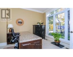 Living room - 44 Highland Drive, Oro Medonte, ON L0L2L0 Photo 11