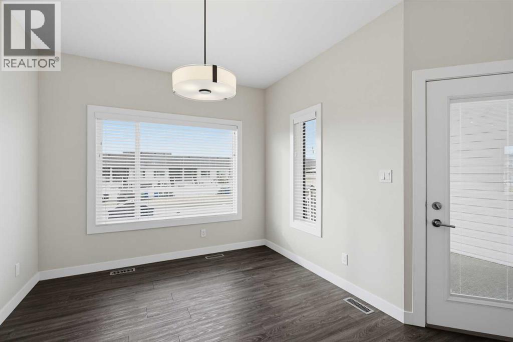 Listing photo – 75 Ellington Crescent, Red Deer