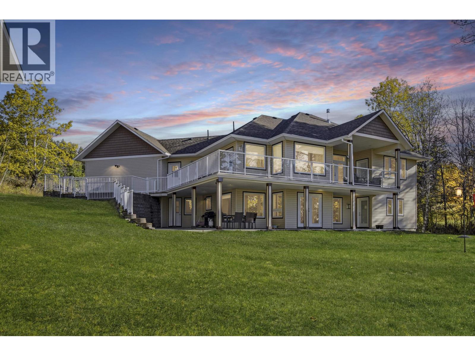 44 VALLEY ROAD - 3