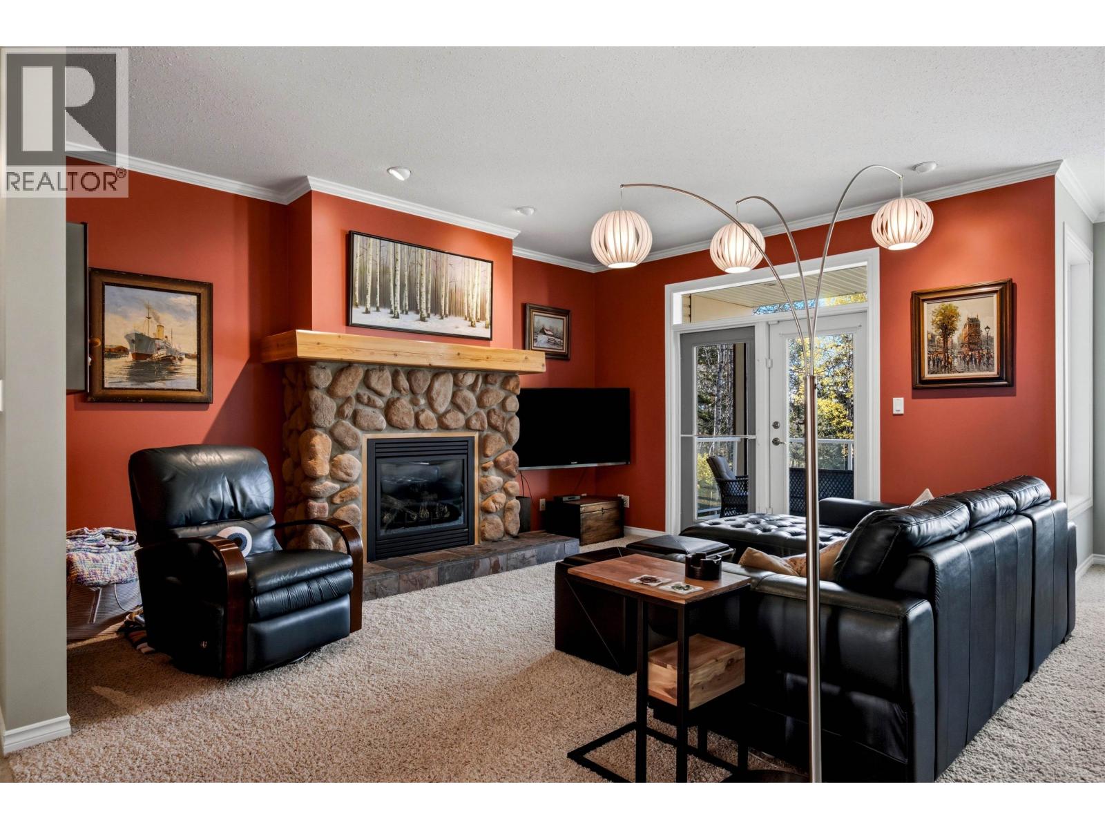 44 VALLEY ROAD - 6