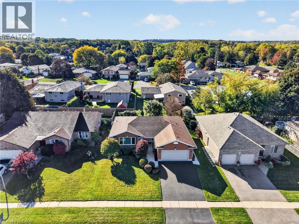 90 Victor Boulevard — photo 26