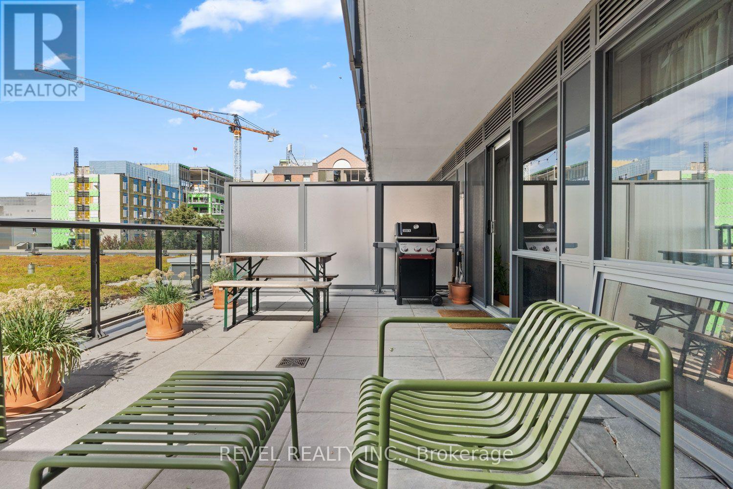1030 King Street West — photo 17