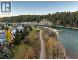 70 Riverview Circle - photo 49