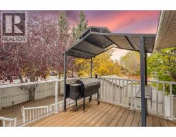27 Sun Harbour Road SE - photo 31