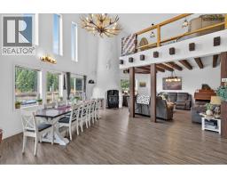 Foyer - 1770 Johnstone Creek Road W, Rock Creek, BC V0H1Y0 Photo 13