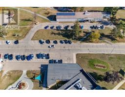 10 Ridge Road, Deep River, ON K0J1P0 Photo 9