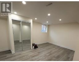 Bsmt - 8 Mantell Crescent, Ajax, ON L1T3N6 Photo 6