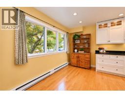 1635 Fairfield Rd, Victoria, BC V8S1G4 Photo 13