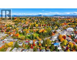 1635 Fairfield Rd, Victoria, BC V8S1G4 Photo 52