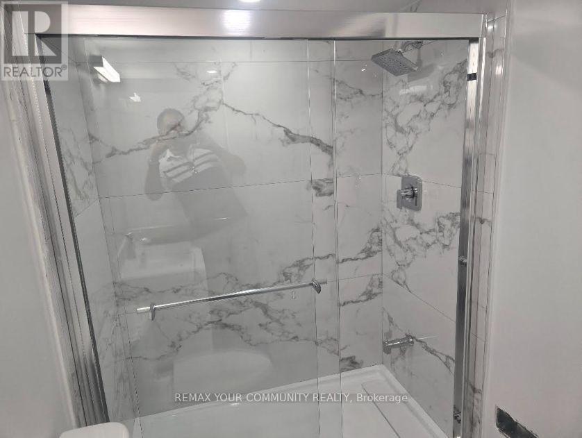 64 ROCKPORT CRESCENT, Richmond Hill (Crosby) — photo 11