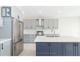 81 Bearberry Road, Springwater, ON L0L1Y3 Photo 13