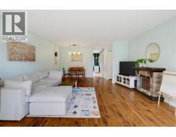 3 1953 Lisnoe Ave, Central Saanich, BC V8M2J9 Photo 21
