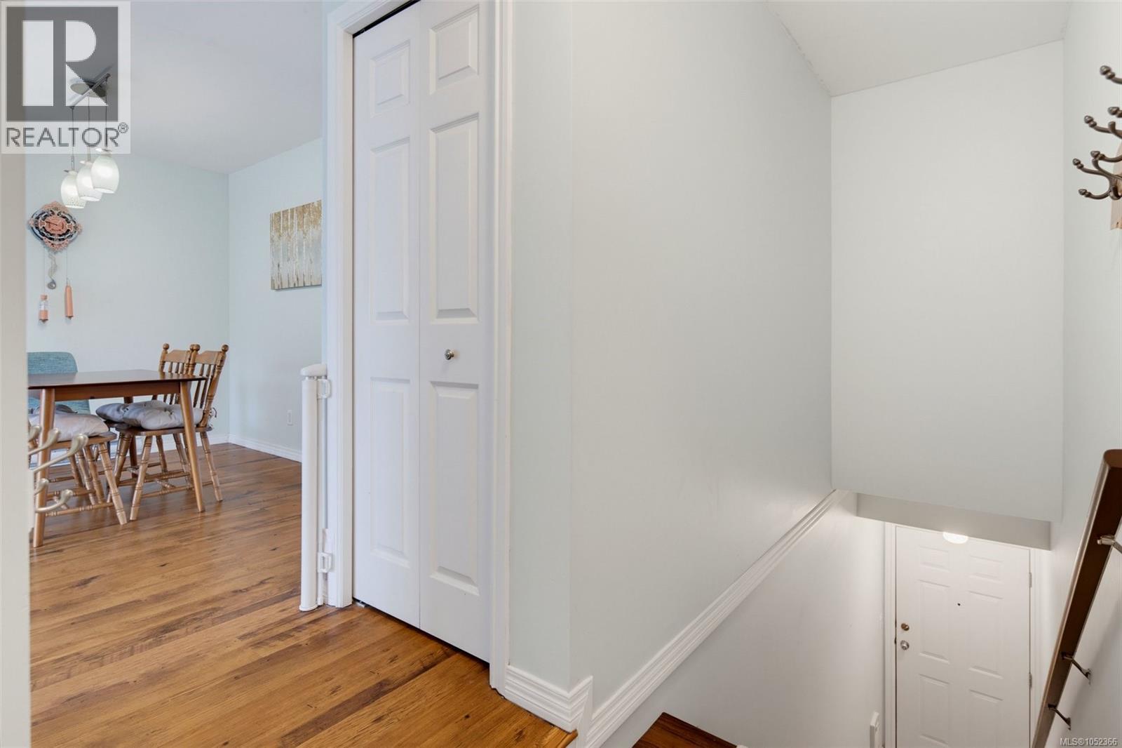 #3 1953 Lisnoe Ave - 8