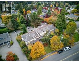 3 1953 Lisnoe Ave, Central Saanich, BC V8M2J9 Photo 32