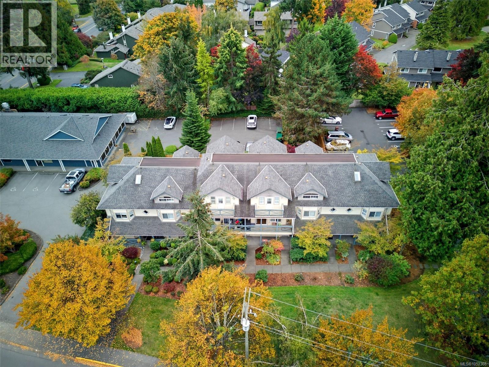 #3 1953 Lisnoe Ave - 33