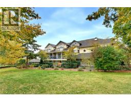3 1953 Lisnoe Ave, Central Saanich, BC V8M2J9 Photo 40