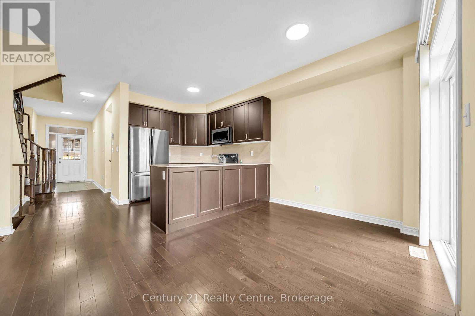 20 Hogan Manor Drive, Brampton, ON photo 18